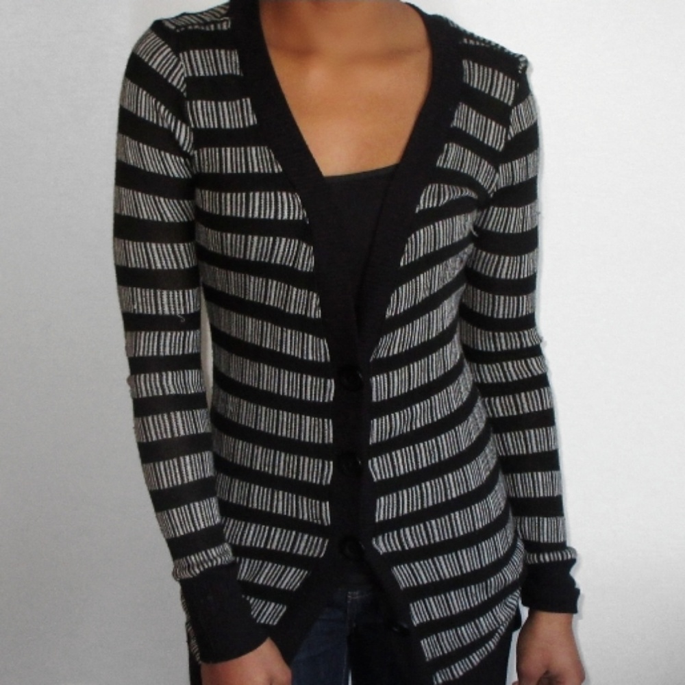 Fitted Forever 21 Long Cardigan Black & Grey